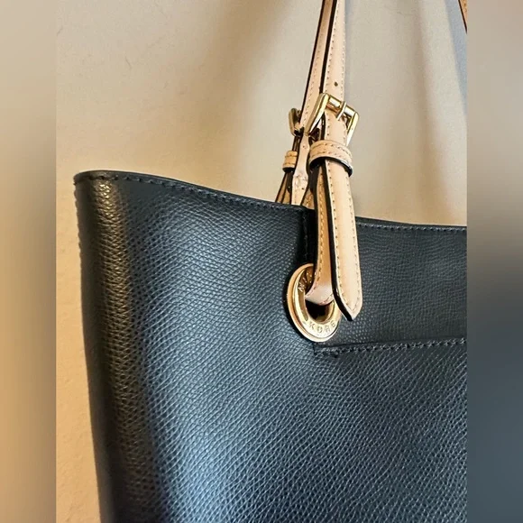 Michael Kors Black Medium Tote - Picture 4 of 11